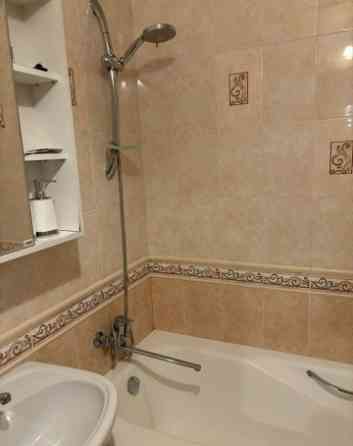 Сдается: 3 комнатная квартира Этаж: 1/9 Район: Калининский Район Донецк