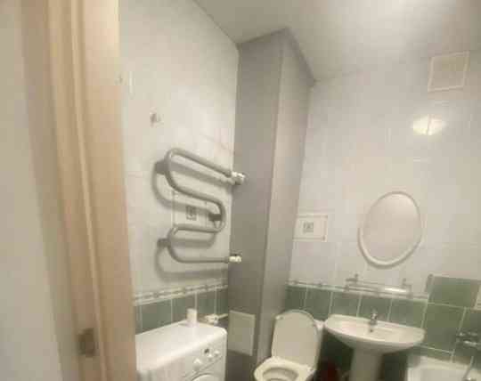 Сдаётся однокомнатная квартира в Калининском районе Донецка, общая площадь - 33 кв. м. Донецк