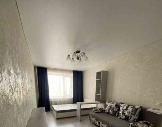 Сдаётся однокомнатная квартира в Калининском районе Донецка, общая площадь - 33 кв. м. Донецк