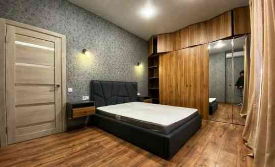 Сдается двухкомнатная квартира-студия в Киевском районе. 8/16 этаж Донецк