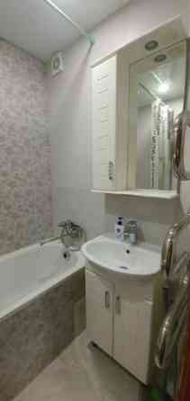 Сдается просторная двушка (57 м2) Этаж: 4/9 Район: Ленинский Донецк