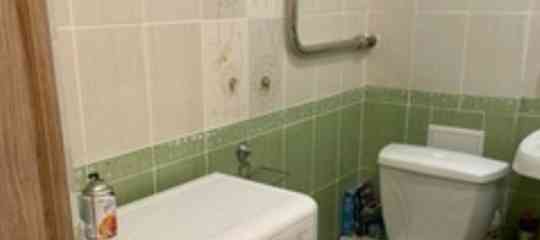 Сдается просторная студия(32 м2) Этаж: 7/9 Район: Калининский Донецк