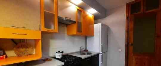 Сдается просторная трехкомнатная квартира (64 м2) Этаж: 4/9 Донецк