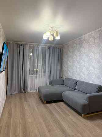 Сдается двухкомнатная квартира в Ворошиловском районе, по Щорса, пересечение с Комсомольским. Донецк