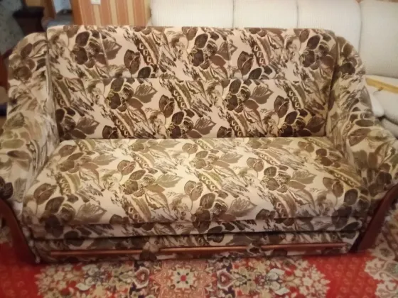 Продам диван г.Макеевка Зеленый Макеевка