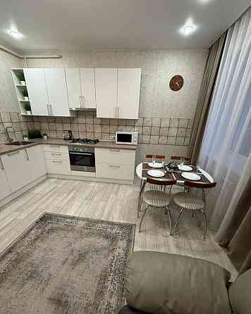 Сдается просторная двухкомнатная квартира в Ворошиловском районе, Донбасс арена Донецк