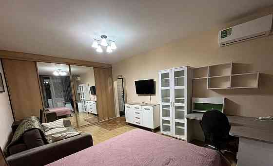 Сдаю однокомнатную квартиру в Калининском районе Донецка, по адресу: улица Капитана Ратникова, 12 Донецк