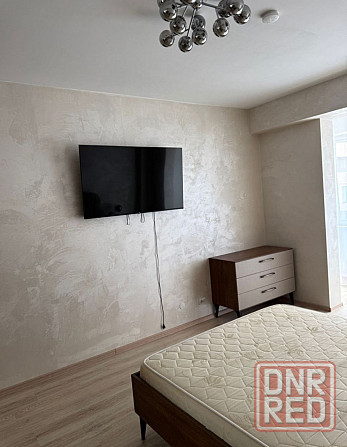 в центральном районе мариуполя сдаётся двухкомнатная квартира для длительного проживания. Мариуполь - изображение 2