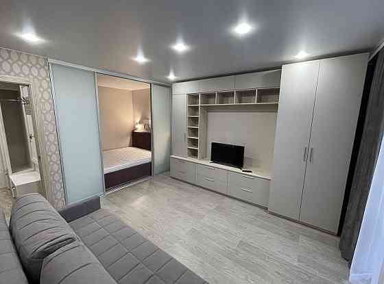 Сдаю Однокомнатную квартиру в Калининском районе (ориентир Мед. Институт) Донецк