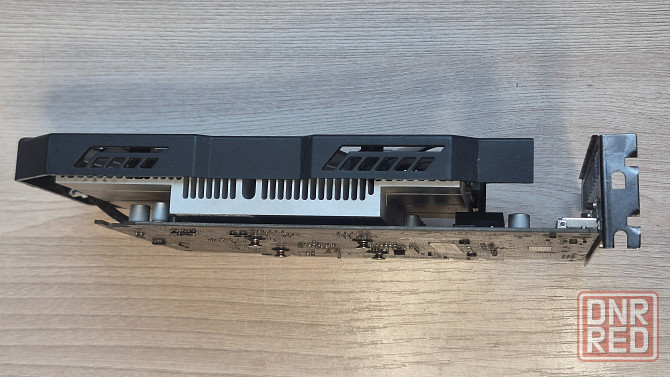 Видеокарта Asus Strix RX560 4GB OC Шахтерск - изображение 3