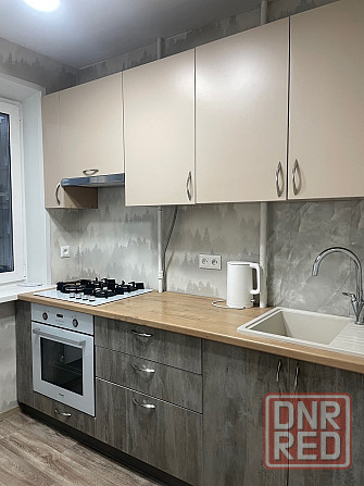 Сдаю светлую и уютную двухкомнатную квартиру в Киевском районе Донецка, по адресу: улица Артёма, 163 Донецк - изображение 1