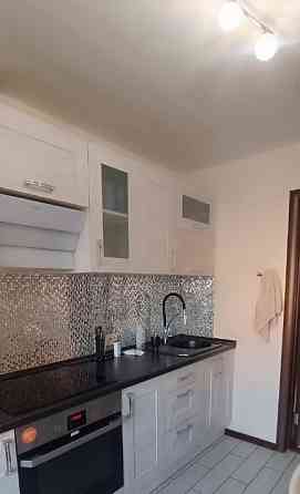 Сдам двухкомнатную квартиру в городе Донецка Калининский район, грузия площадь квартиры: 58.0 м², 2 Донецк