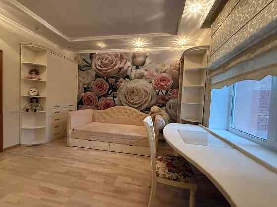 Аренда 3х 120 кв.м в Центре Донецк