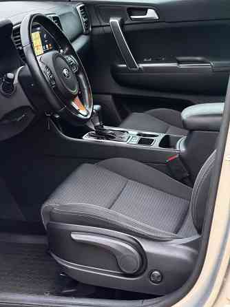 Шикарный Kia Sportage Донецк