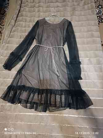 Продам красивое платье Макеевка