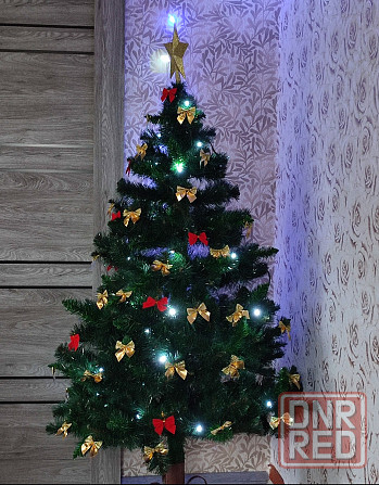 Продам искусственную ель 1.5м Донецк - изображение 1