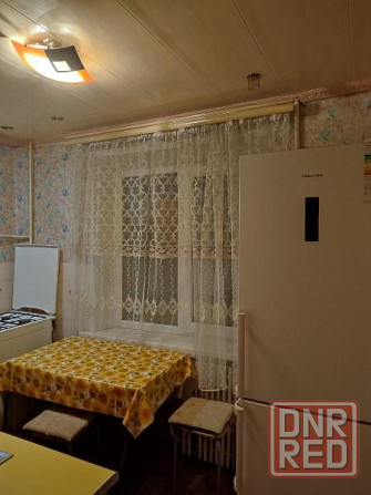 Сдается 3 - х комнатная квартира, ул. Матёкина, ориентир школа 150 Донецк - изображение 2