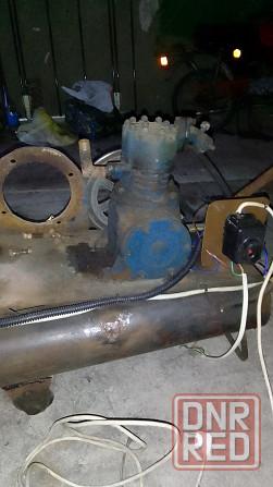 Продам воздушный компрессор . Макеевка - изображение 4