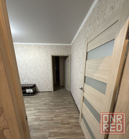 Сдаю двухкомнатную квартиру в Калининском районе Донецка, по адресу: улица Овнатаняна, 30. Донецк - изображение 4