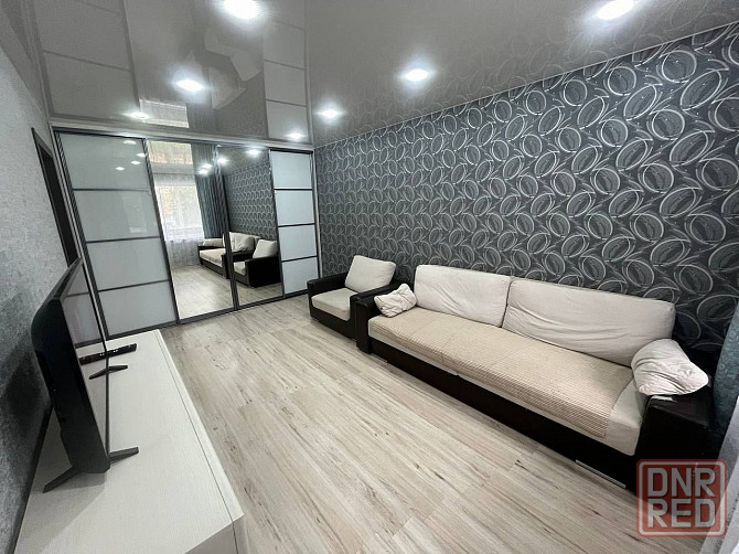 Сдаётся 2-х комнатная квартира в пролетарском районе Донецк - изображение 1