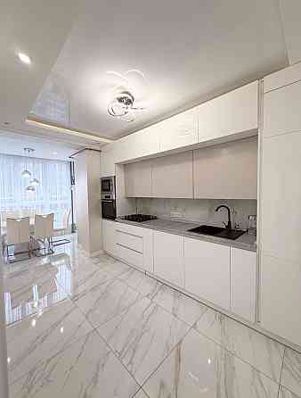 Сдаю 2 к.кВ, Ленинский район, улица Стадионная, Цирк Космос Донецк