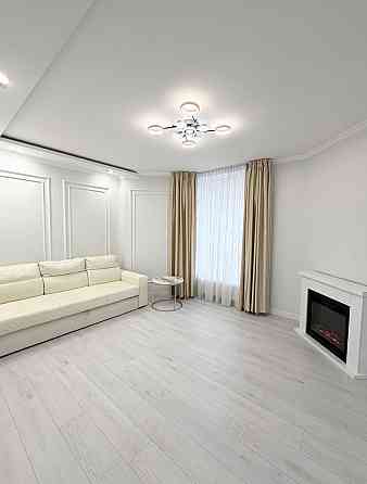 Сдаю 2 к.кВ, Ленинский район, улица Стадионная, Цирк Космос Донецк