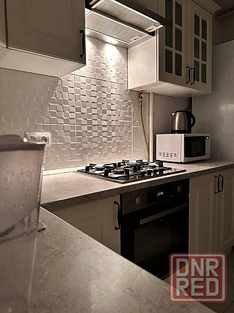 Сдаётся уютная однокомнатная квартира. Расположена в Калининском районе Донецк - изображение 1