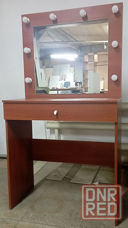 Столик гримерный Донецк - изображение 1