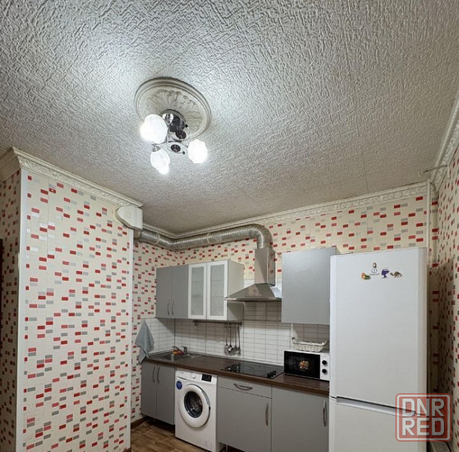 Сдаю однокомнатную квартиру в Буденовском районе Донецка по адресу: улица 230-й Стрелковой Дивизии, Донецк - изображение 1