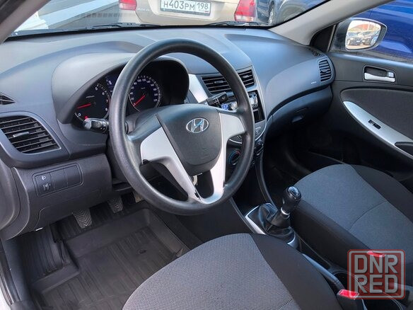 Продам Hyundai Solaris 2012 года Донецк - изображение 2