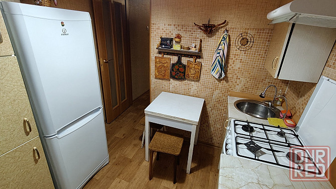 Сдам 1 комнатную квартира в г. Макеевка на 28 линии, ул.Ленина Макеевка - изображение 2