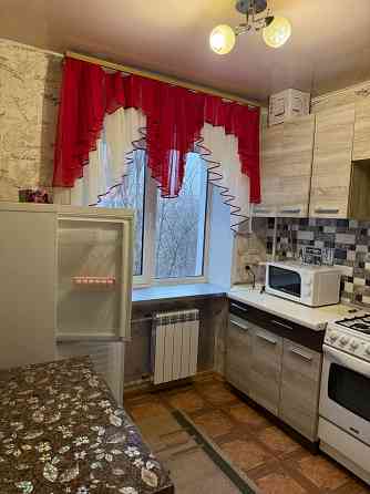 Сдам 1км.кв.Центр 1000мелочей Площадь Голуби Мариуполь