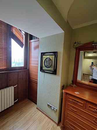 Продам 4-х комнатную кв. на проспекте Ильича. Напротив больницы Калинина. Донецк