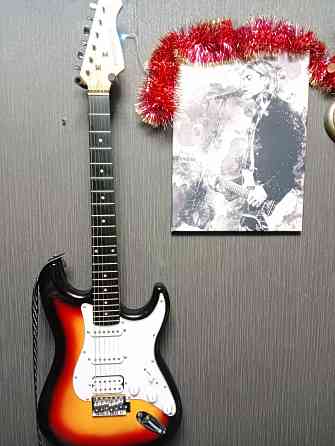 Электро гитара Макеевка