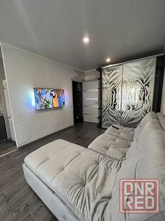 Сдаётся: 1-ая квартира в г. Макеевки Район: Центрально-городской, улица Свердлова, 129 Ориентир: Де Макеевка - изображение 1