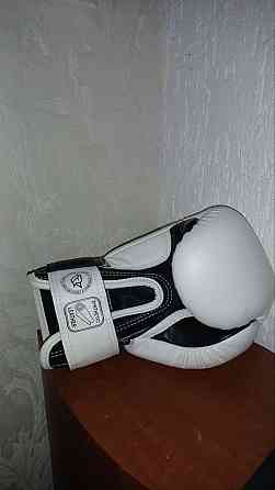 Перчатки для бокса Донецк