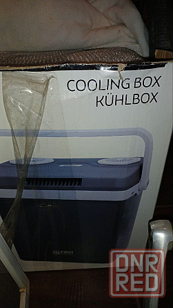 Автомобильный Термоэлектрический мини-холодильник с режимом подогрева Донецк - изображение 1