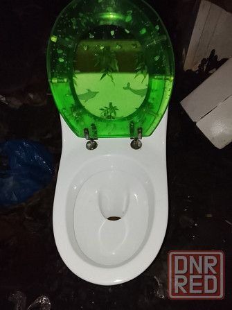 Крутой, практически новый унитаз компакт Донецк - изображение 7