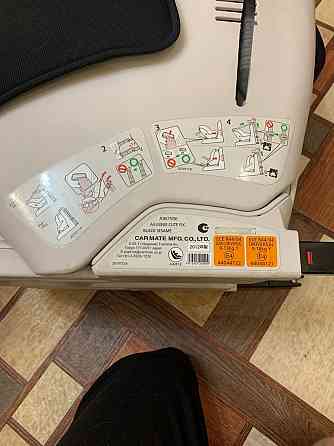 Продам автокресло на изофиксах Макеевка