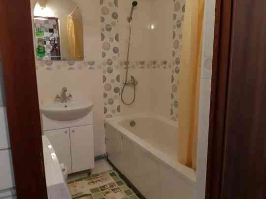 Сдаётся однокомнатная квартир Кировский район, Семашко Донецк