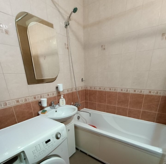 Сдаётся на длительный период однокомнатная квартира в Ворошиловском районе Донецк