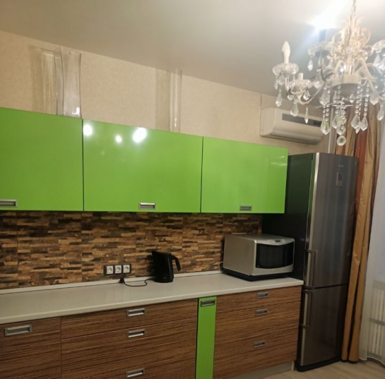 Двухкомнатная квартира в долгосрочную аренду, расположена в Калининском районе Донецк