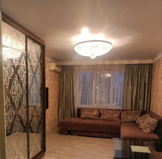 Двухкомнатная квартира в долгосрочную аренду, расположена в Калининском районе Донецк