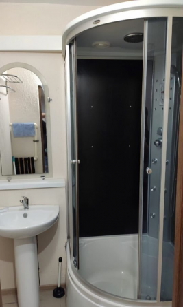 Двухкомнатная квартира в долгосрочную аренду, расположена в Ленинском районе Донецк