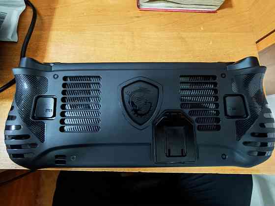 MSI CLAW 8 AI+ Донецк