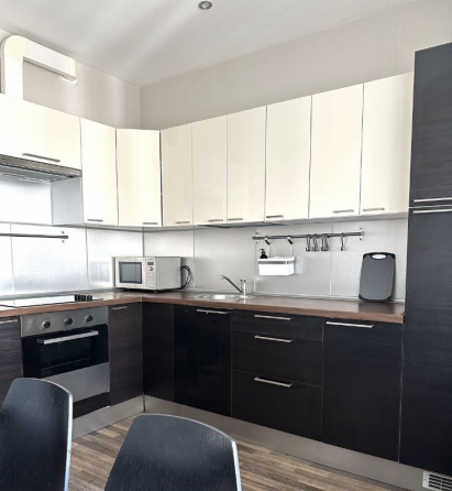 Сдаётся просторная однокомнатная квартира Ворошиловский район Донецк