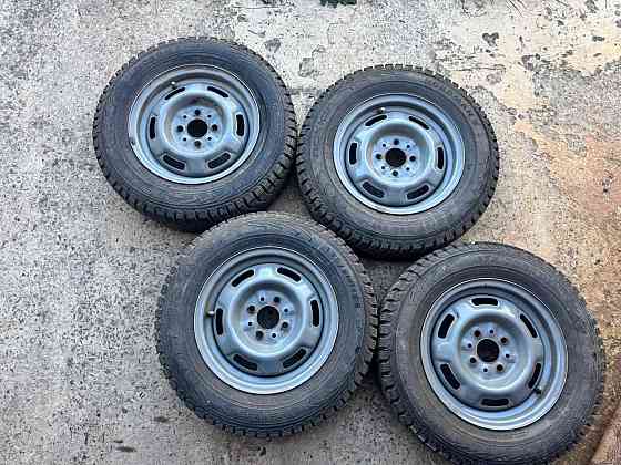 Резина зимняя с дисками шипы Шахтерск, Донецк Донецк