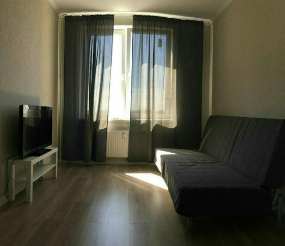 Сдается полностью укомплектованная однокомнатная квартира в Калининском районе Донецк