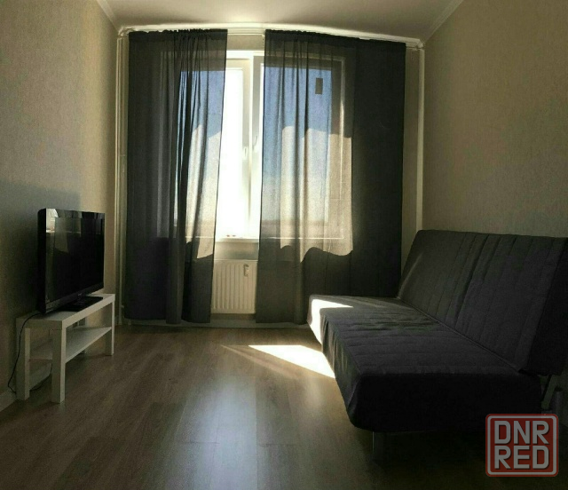 Сдается полностью укомплектованная однокомнатная квартира в Калининском районе Донецк - изображение 1