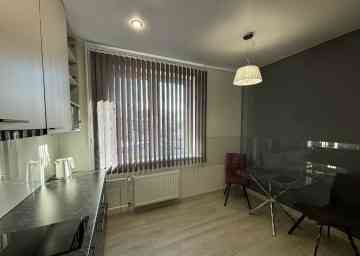 Сдается: 1 комнатная квартира Район: Ворошиловский Донецк